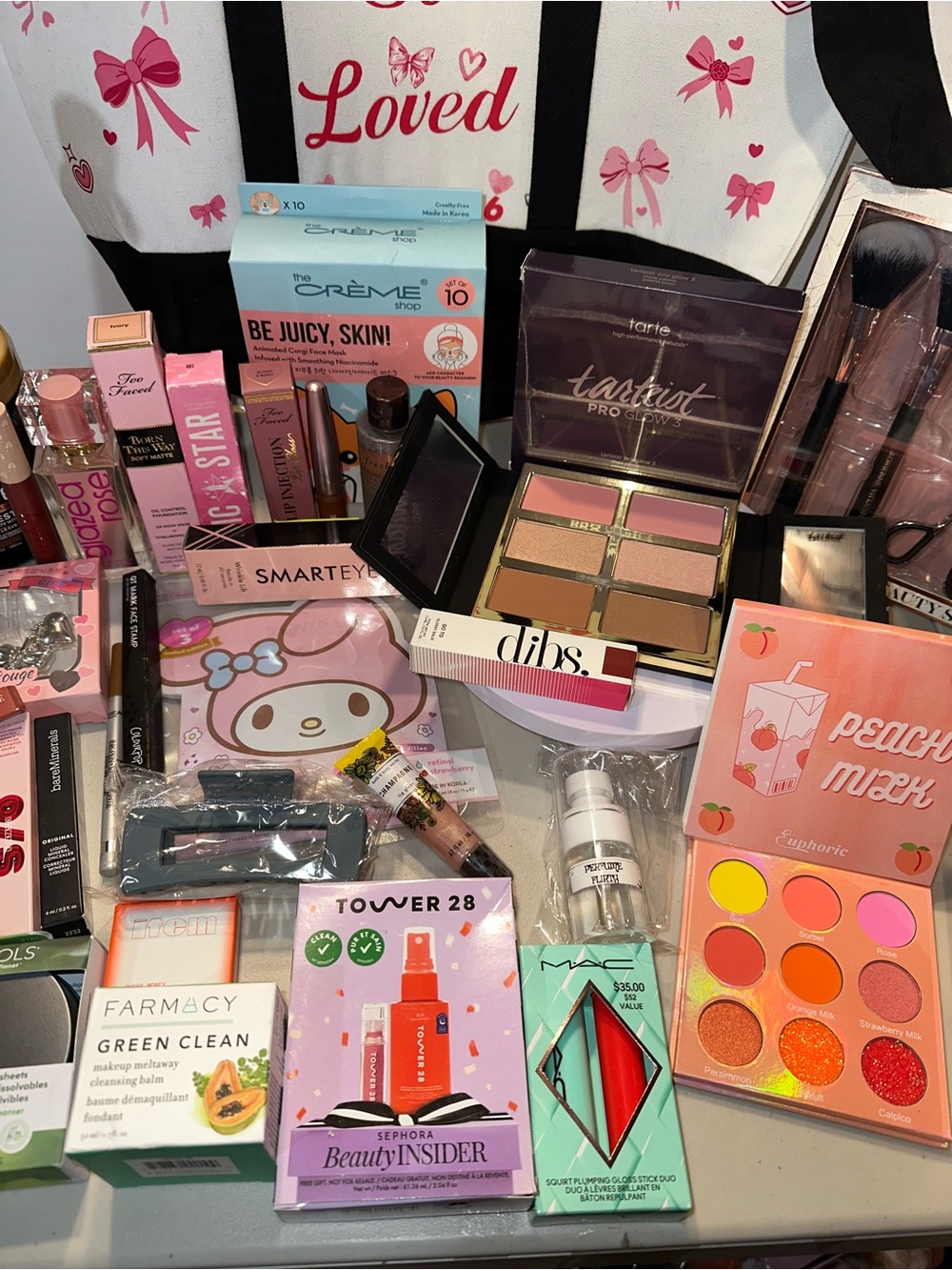 Huge Tote and Makeup Bag Full. + Free MAKEUP BAG OR BLIND BOX - Picture 5 of 9